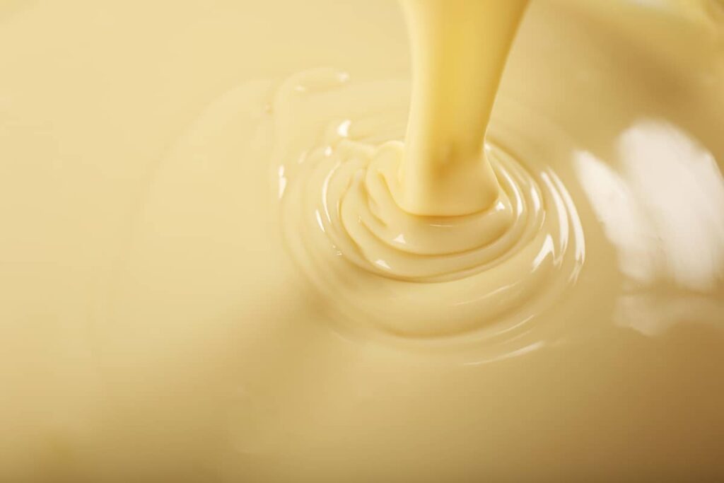 Texture-of-condensed-milk